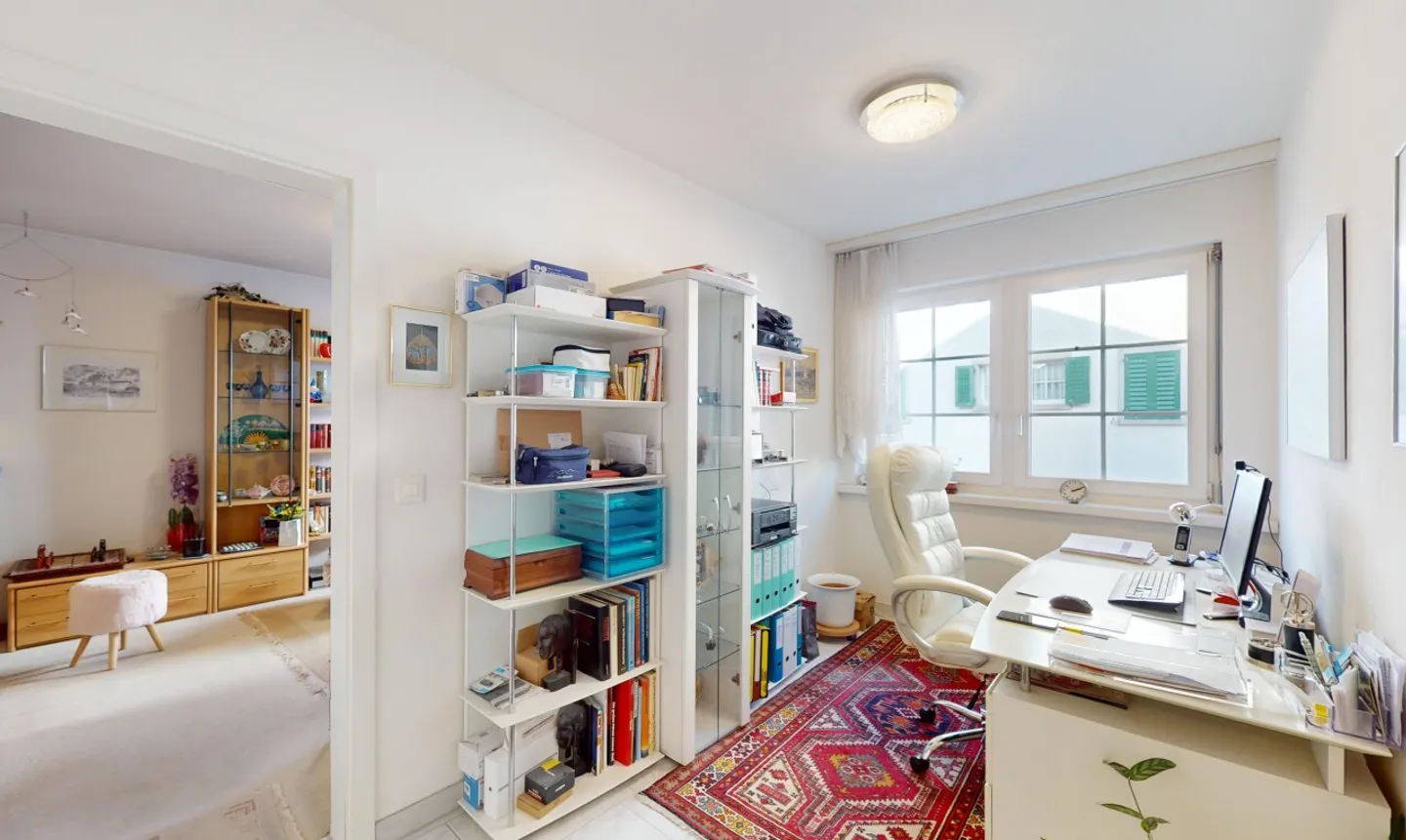 Appartement spacieux avec revenu locatif - Photo 10 sur 13