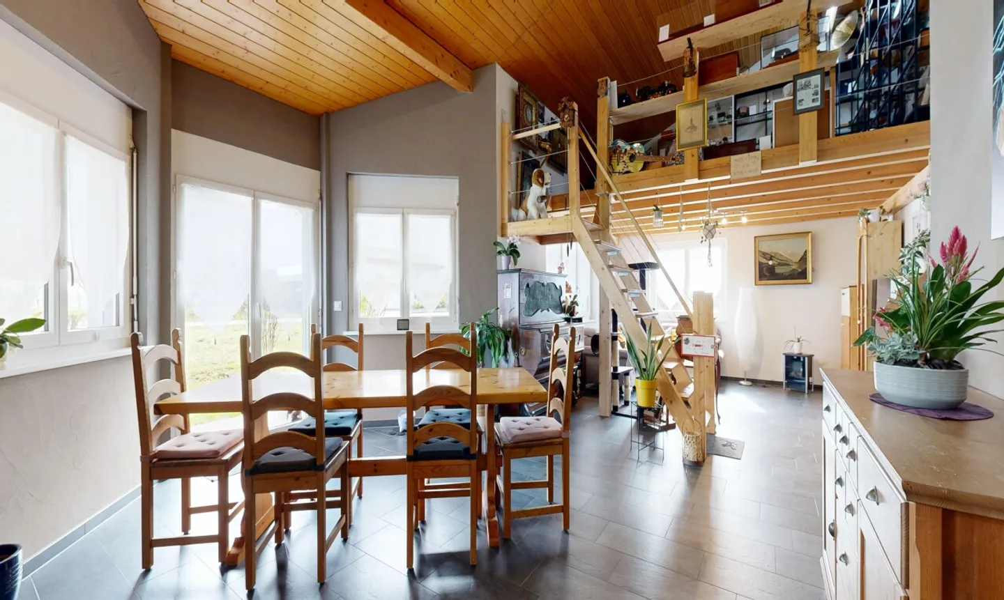 Saillon - Family Villa, Large Garden and Expansion Potential - Photo 10 of 11