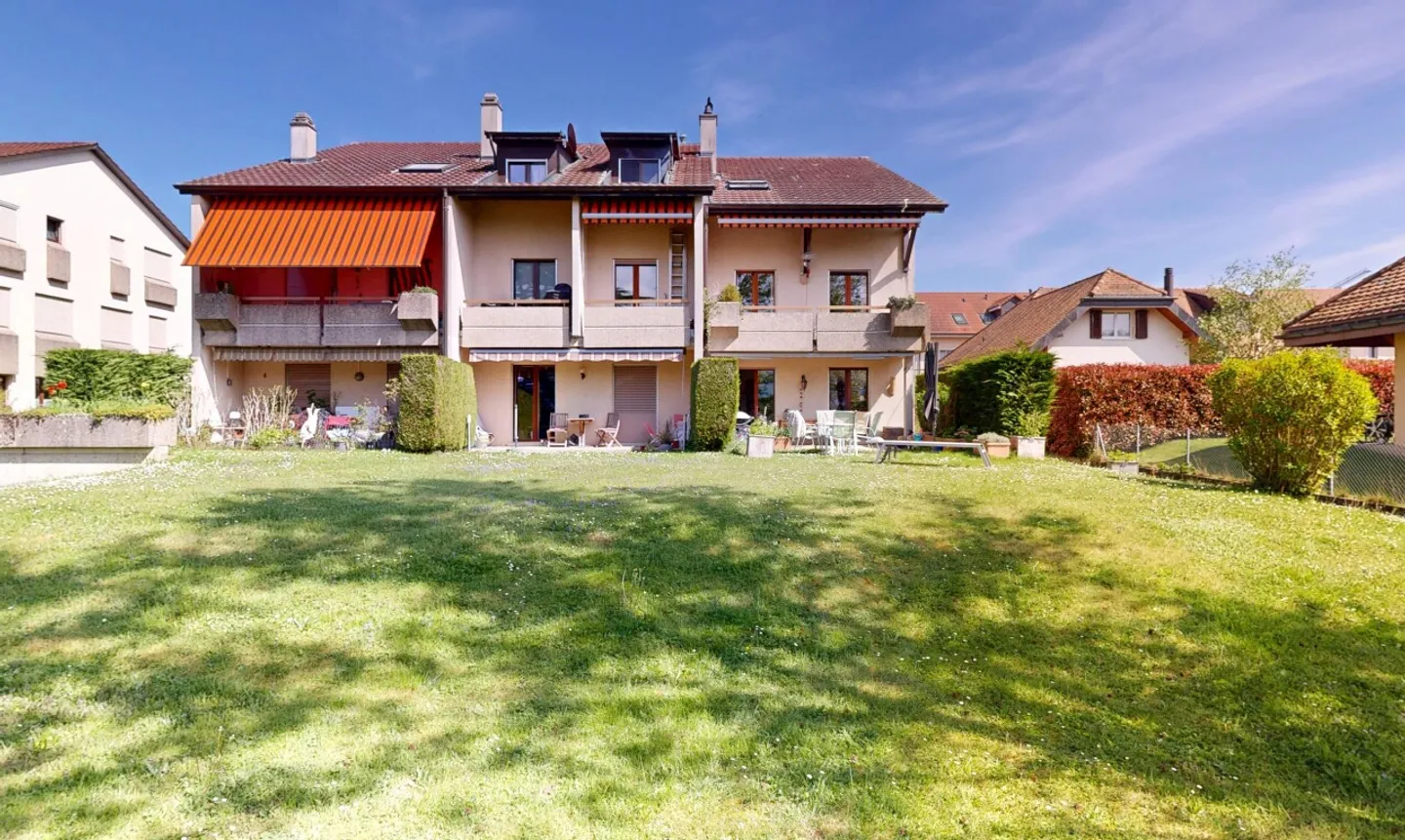 Renovated Duplex in Chavannes - Photo 2 of 11