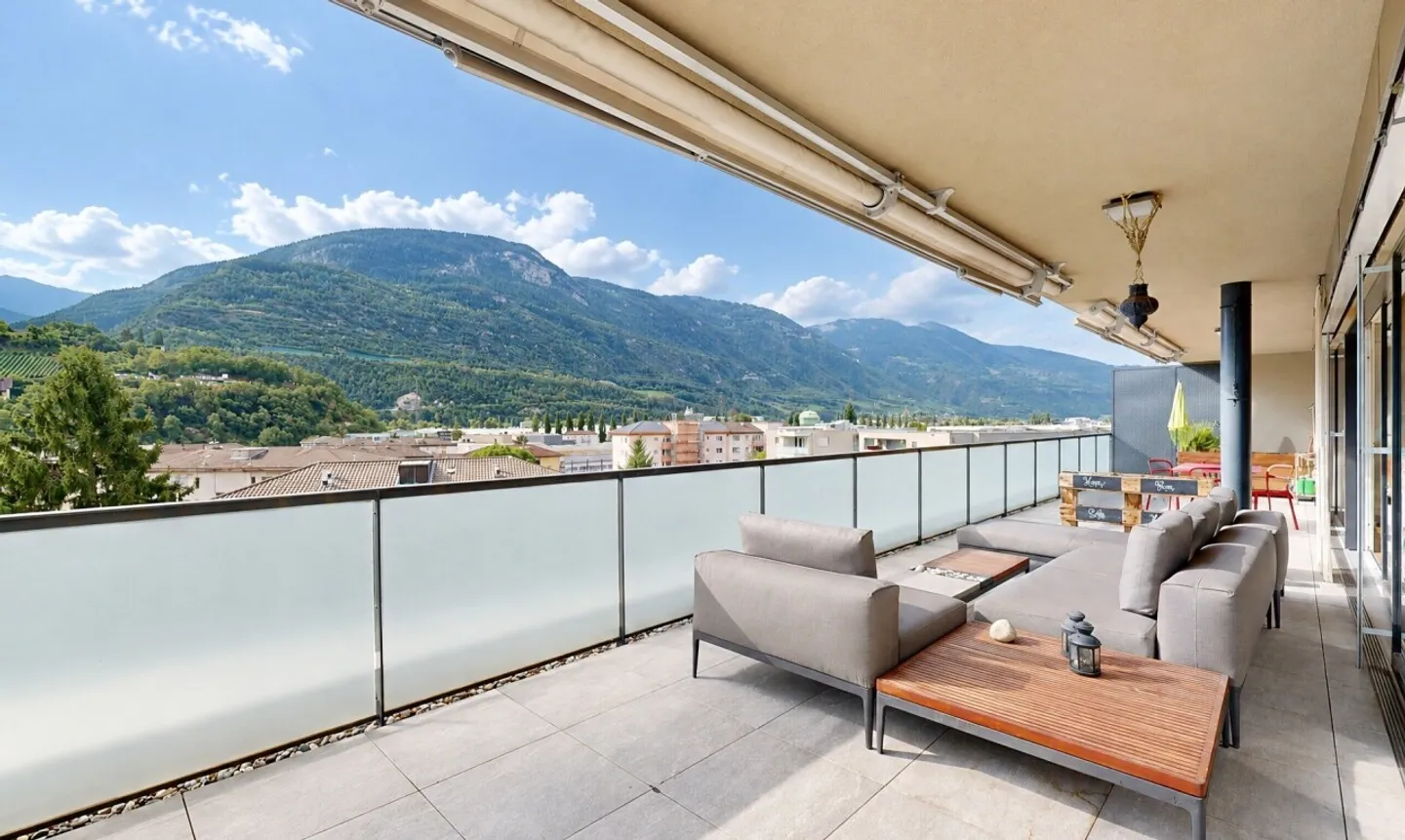 Superbe 4.5 pièces au dernier étage avec vaste terrasse plein Sud - Foto 3 von 11