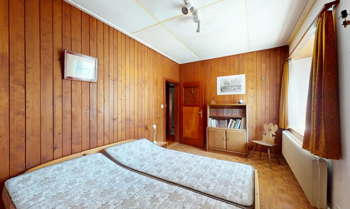 Magnifique ferme avec grange aménageable et terrain à bâtir à Court - Photo 11 sur 13