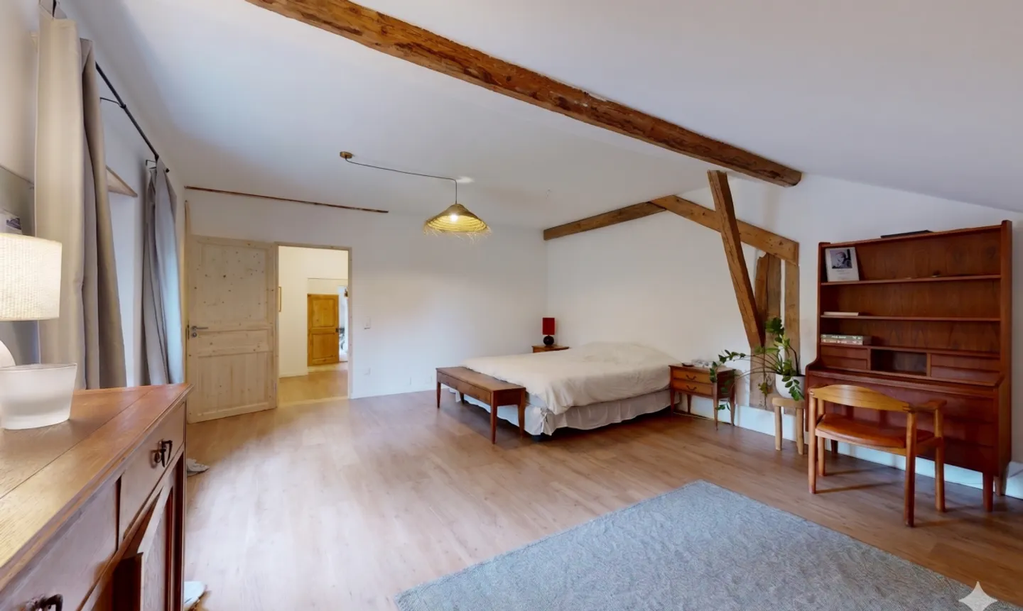 Ferme rénovée avec potentiel - Photo 10 sur 13