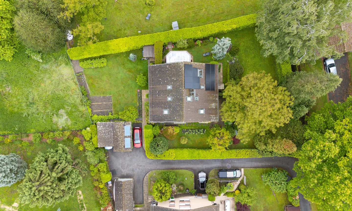 Semi-Detached House with Garden a Few Steps from the Lake - Photo 8 of 11