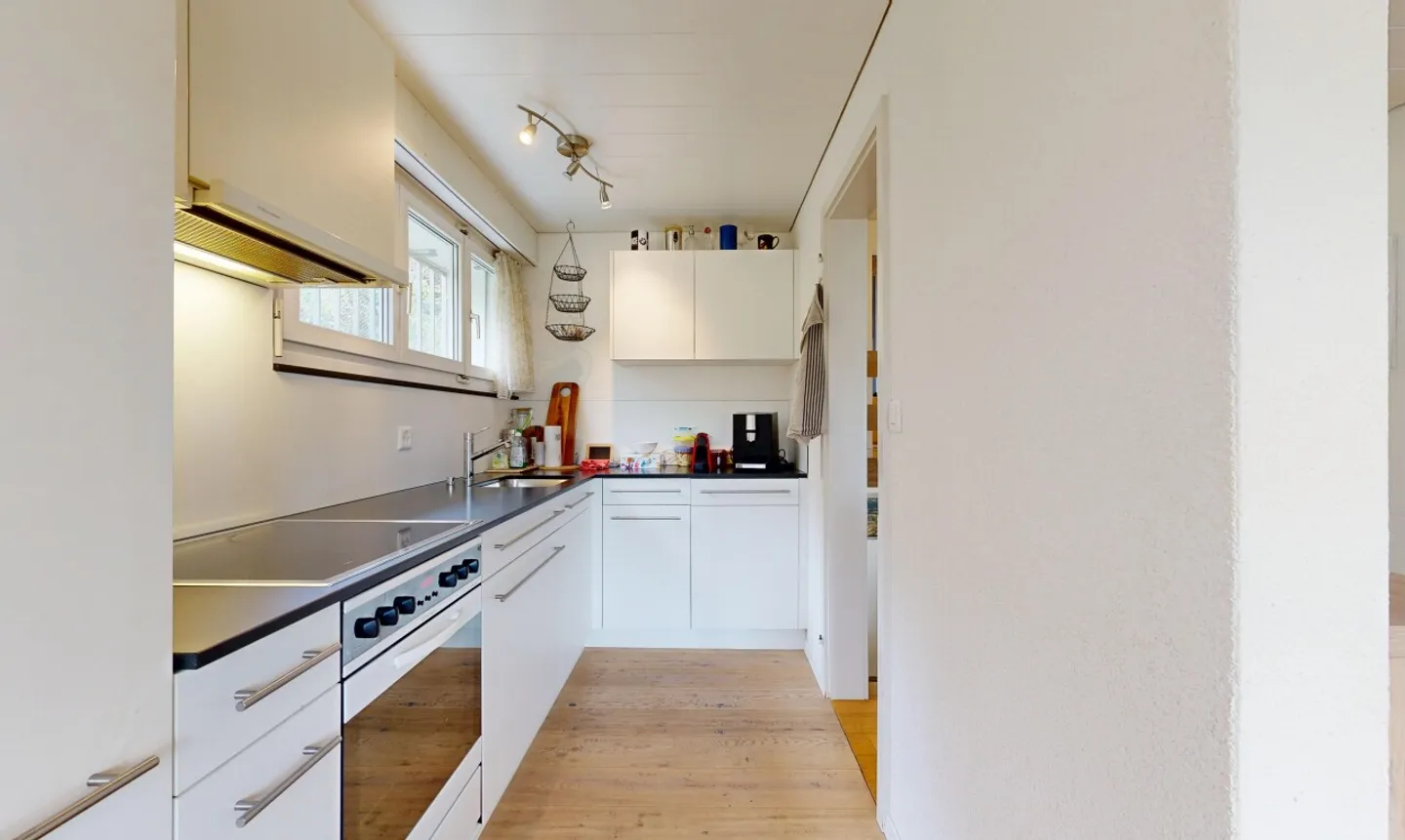 Charmante maison de 4,5 pièces avec vue dégagée et grand terrain - Photo 8 sur 11