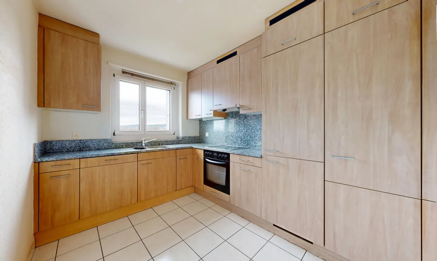 Helle 4-Zimmer-Wohnung mit Aussicht - Foto 4 von 11