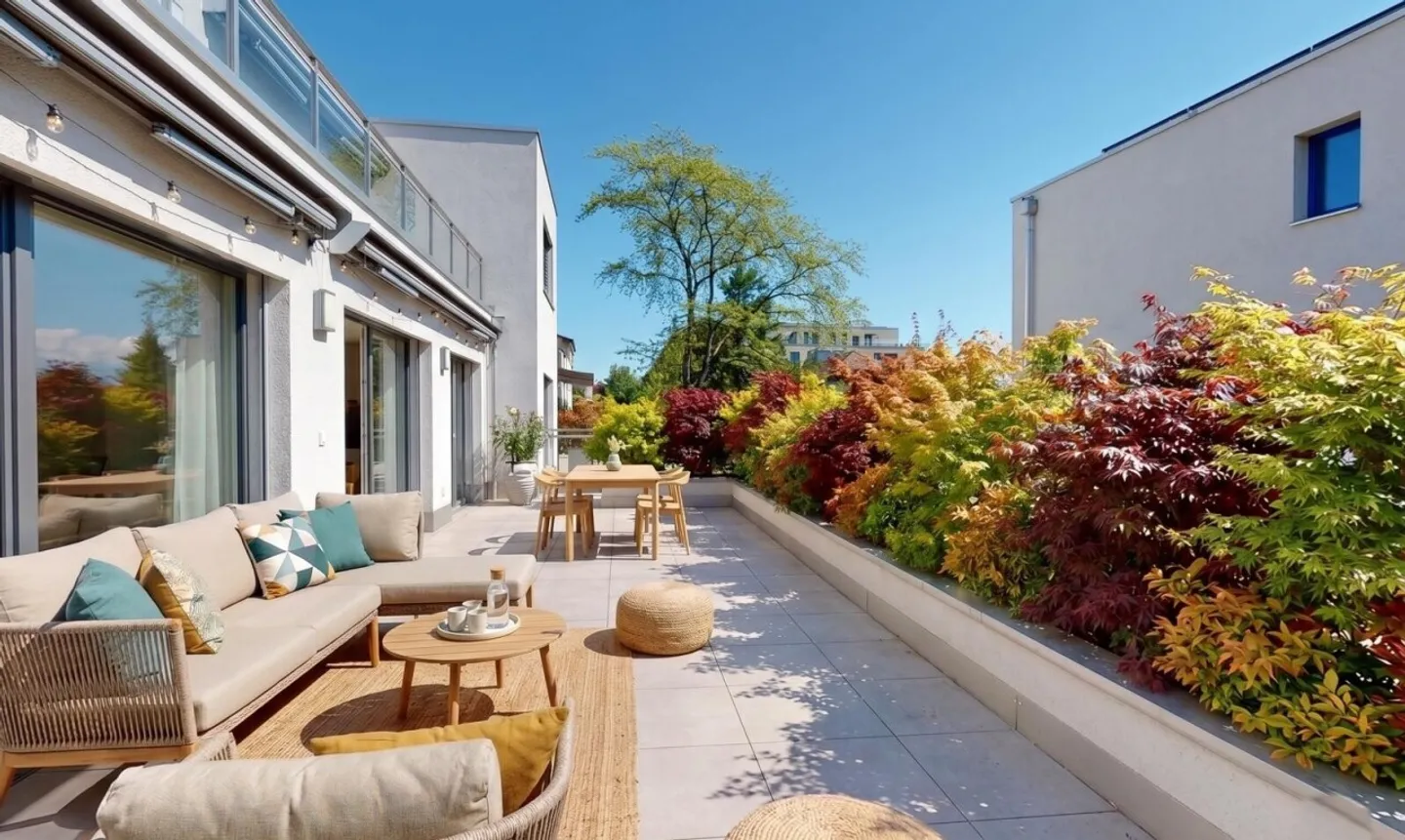 Appartement spacieux avec grande terrasse - Photo 1 sur 11