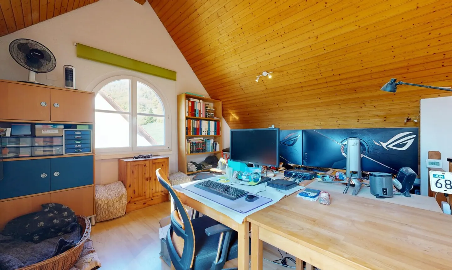 Sunny 5.5-room semi-detached house in the green - Photo 4 of 11