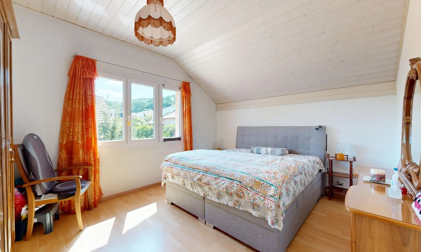 Familienhaus mit Studio- oder Büromöglichkeiten - Foto 9 von 11