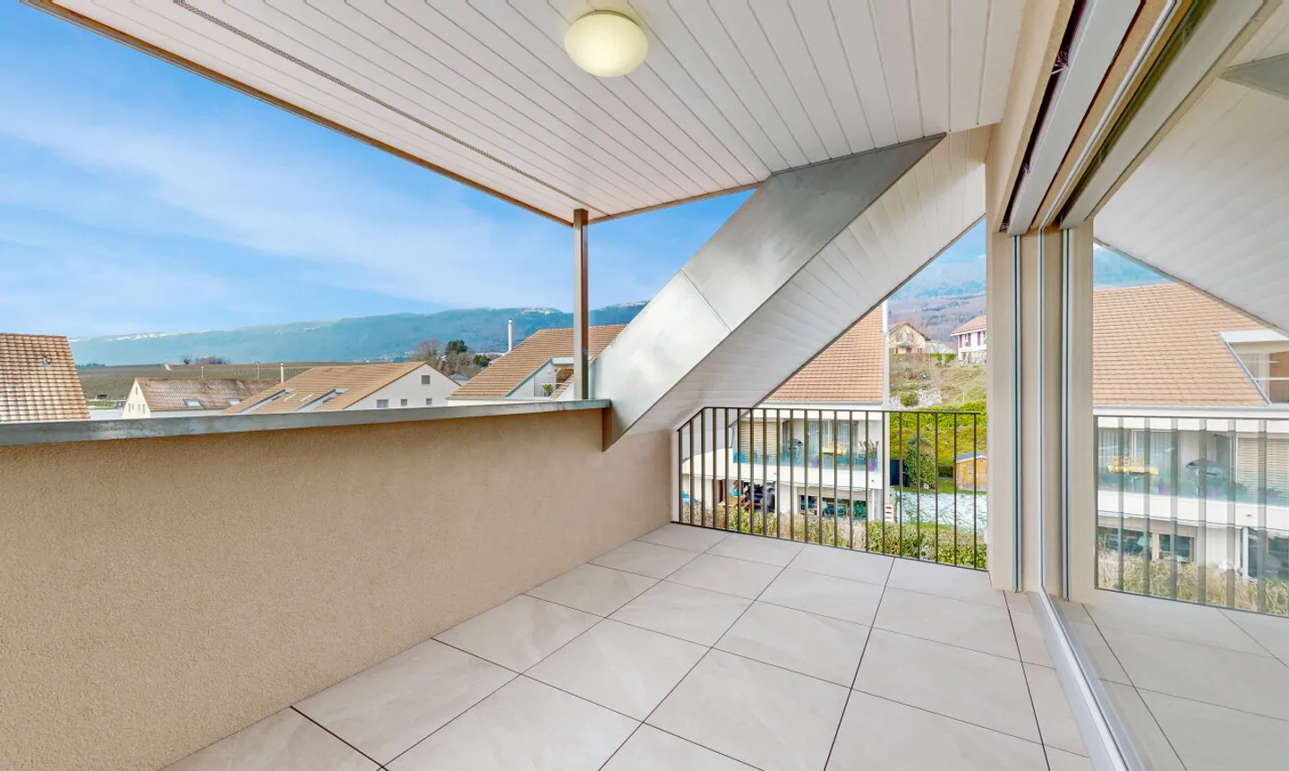 Nuovo! Grande appartamento 3.5 con soffitta privata - Foto 3 di 11