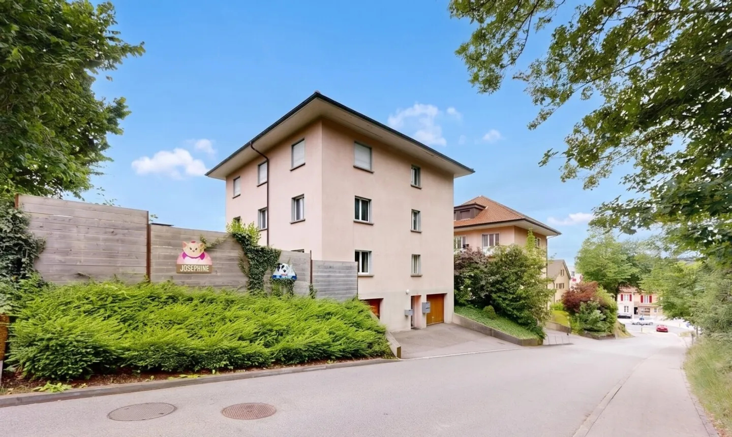 Yield building in the heart of Romont – gross potential of 5% - Photo 2 of 11