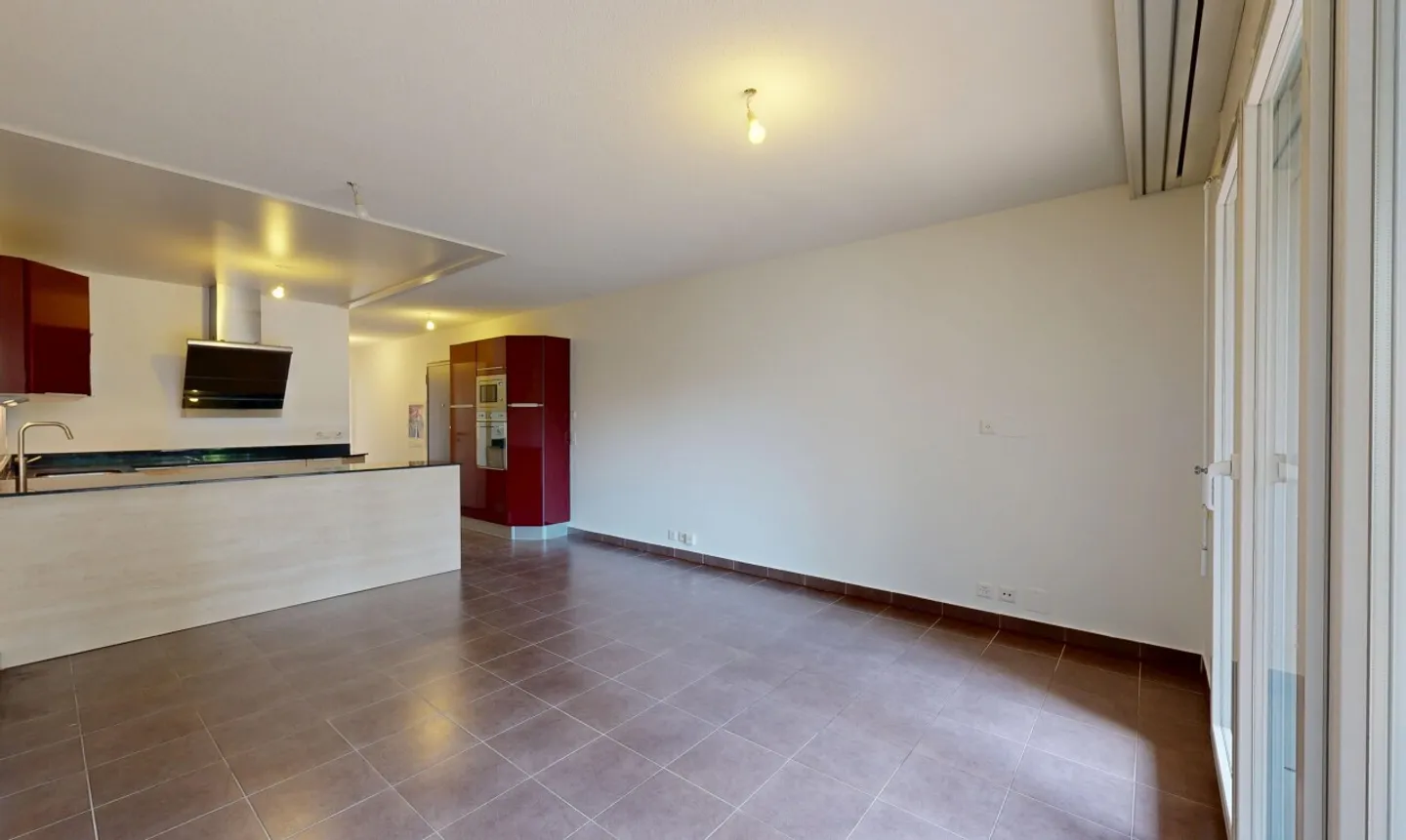 Appartamento al piano giardino 4 locali, 81 m², Casatax, nel cuore di un quartiere tranquillo - Foto 4 di 11