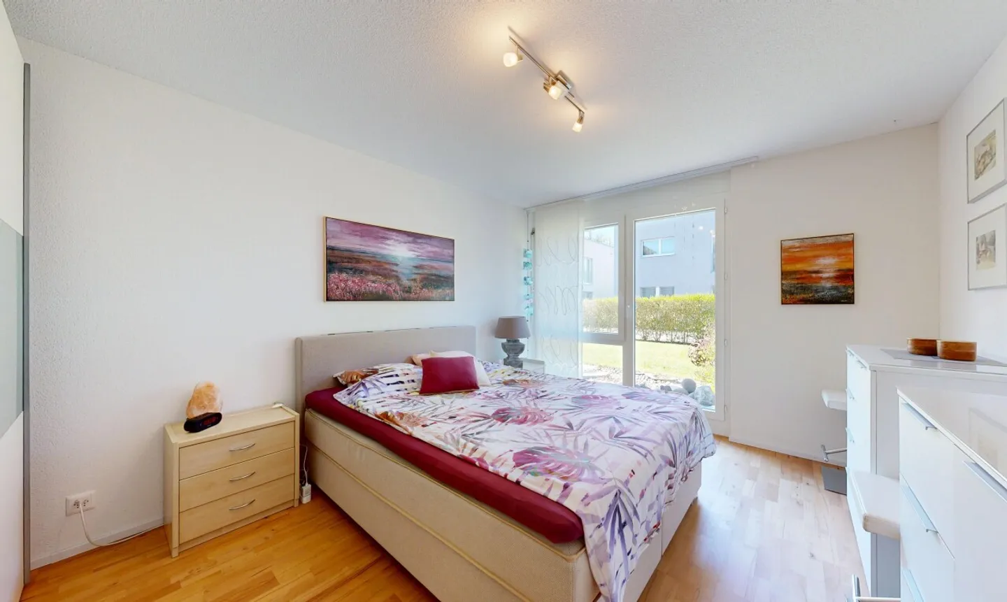 Moderne Gartenwohnung mit Terrasse - Foto 8 von 11