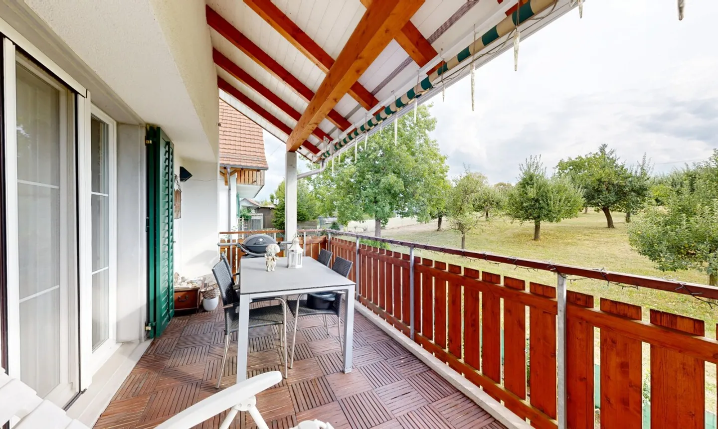 Moderno appartamento di 4.5 locali con balcone in posizione centrale a Oberhasli - Foto 10 di 11