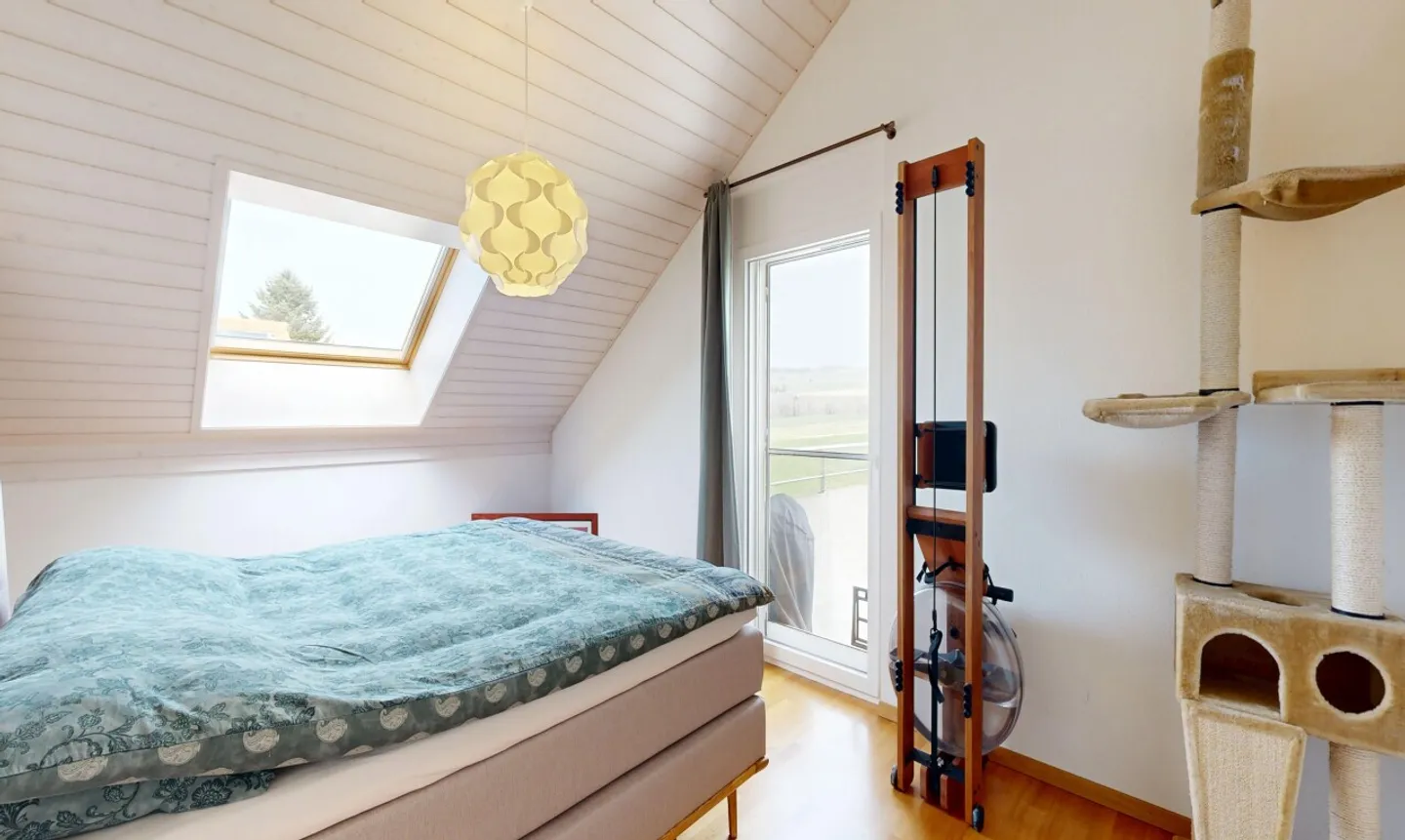 Bright 4.5 room apartment on the top floor in Boulens - Photo 5 of 11