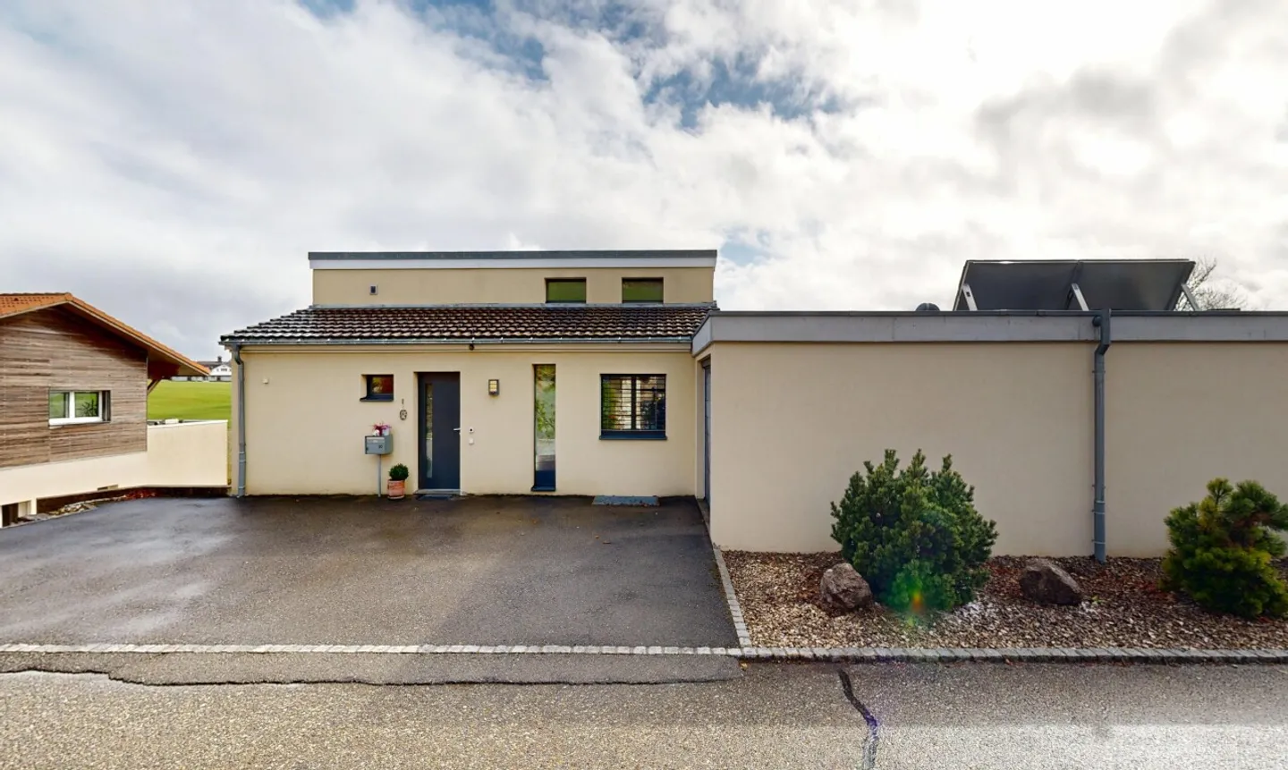 Casa Indipendente con Vista - Foto 1 di 11