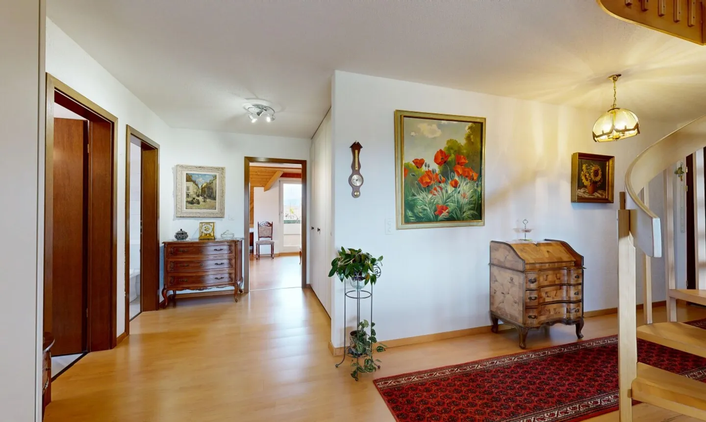 3.5 Room Maisonette with Additional Gallery, Balconies and Panoramic View - Photo 3 of 11