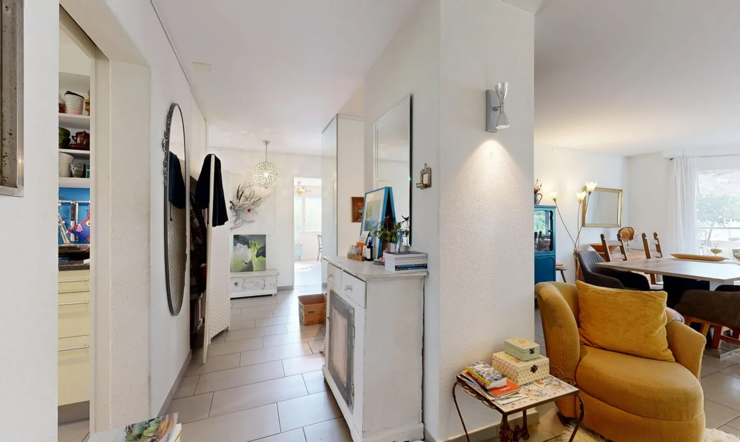 Helle 4.5-Zimmer-Wohnung - Foto 4 von 11