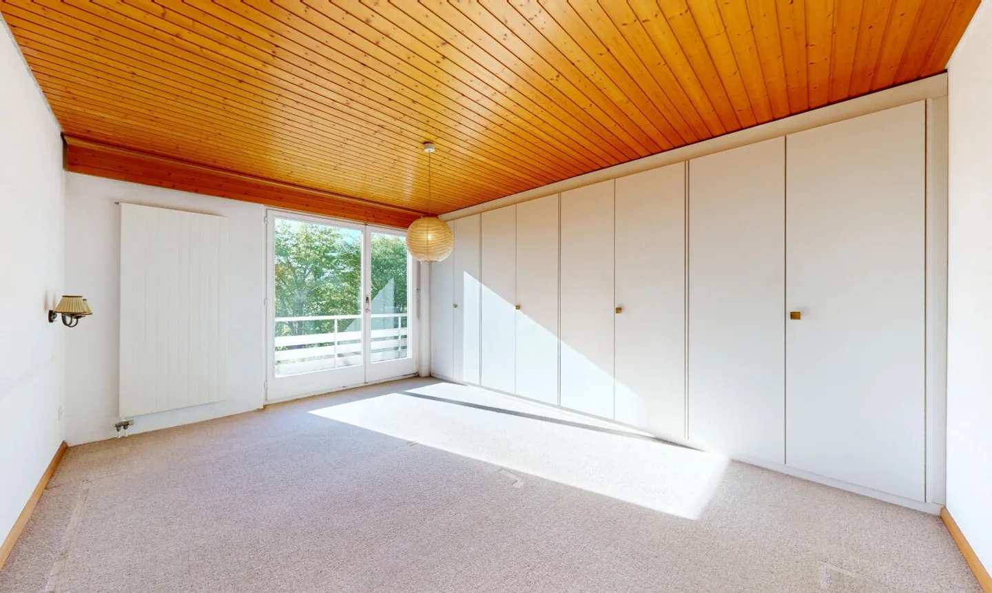 Vie spacieuse avec jardin, terrasse et vue panoramique - Photo 8 sur 13