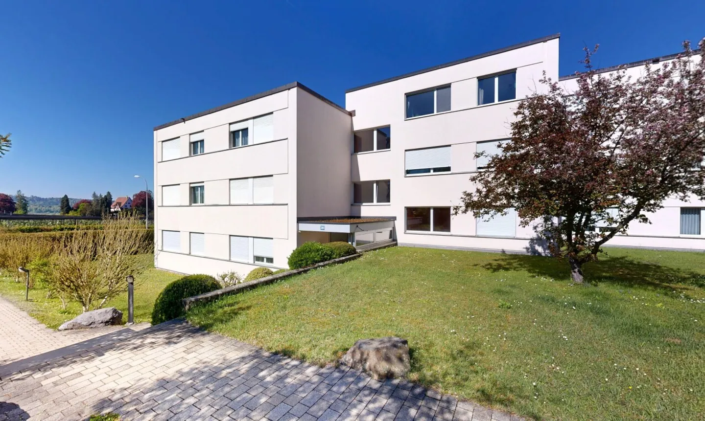 Ruhige 3.5-Zimmer-Wohnung in Höngg - Foto 1 von 11