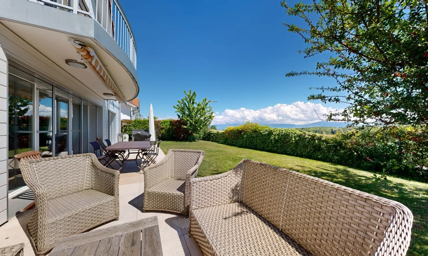 Maison Minergie-P avec vue Alpes - Photo 4 sur 11