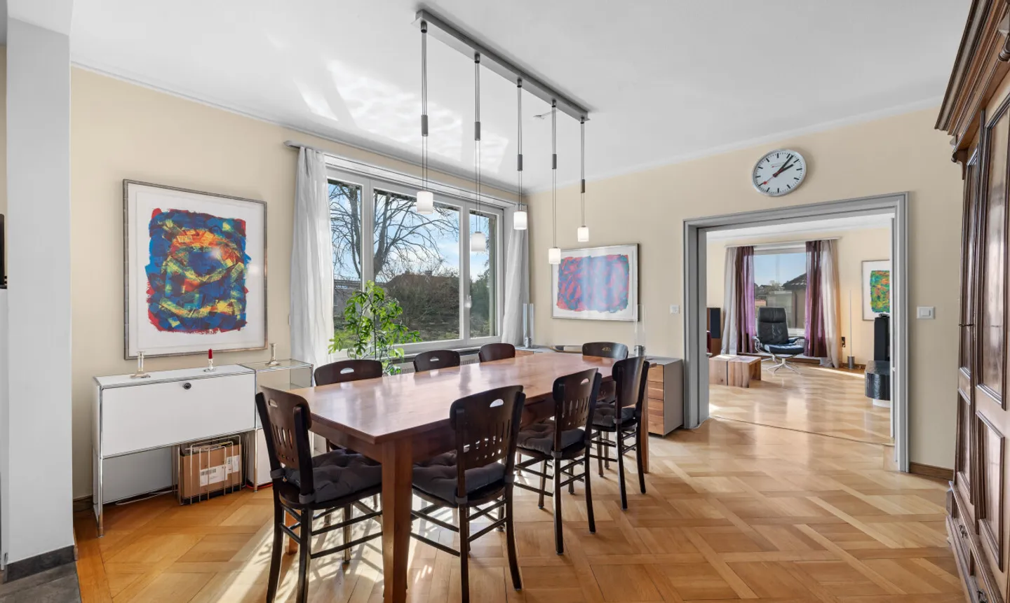 Exklusive 8-Zimmer-Villa mit Gästehaus - Foto 7 von 13