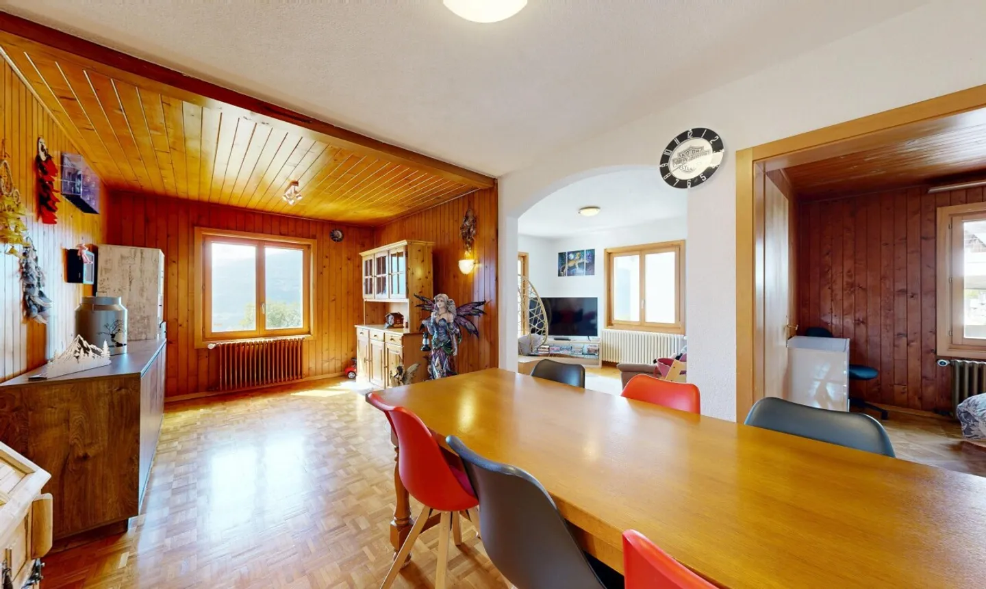 Duplex de 6.5 pièces avec balcon, garages et vue dégagée à Savièse - Foto 1 von 11