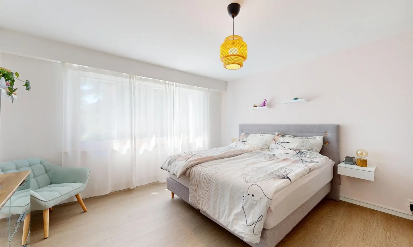 Spacious 5.5 rooms with careful renovations in Marin-Epagnier - Photo 8 of 11