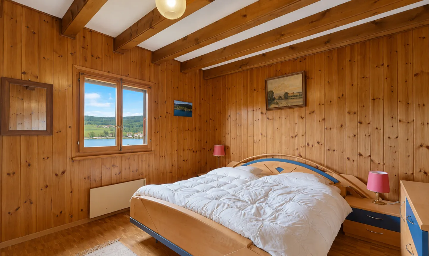Chalet avec vue sur le lac - Photo 9 sur 11
