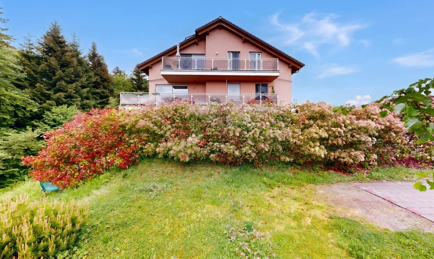 Attique contemporain avec balcon - Photo 1 sur 11