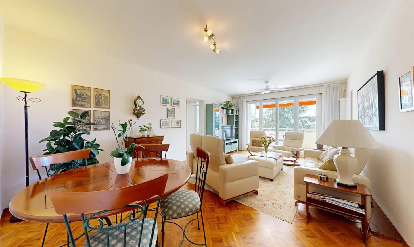 4.5 bright rooms in Versoix, quiet setting, generous living space - Photo 3 of 11