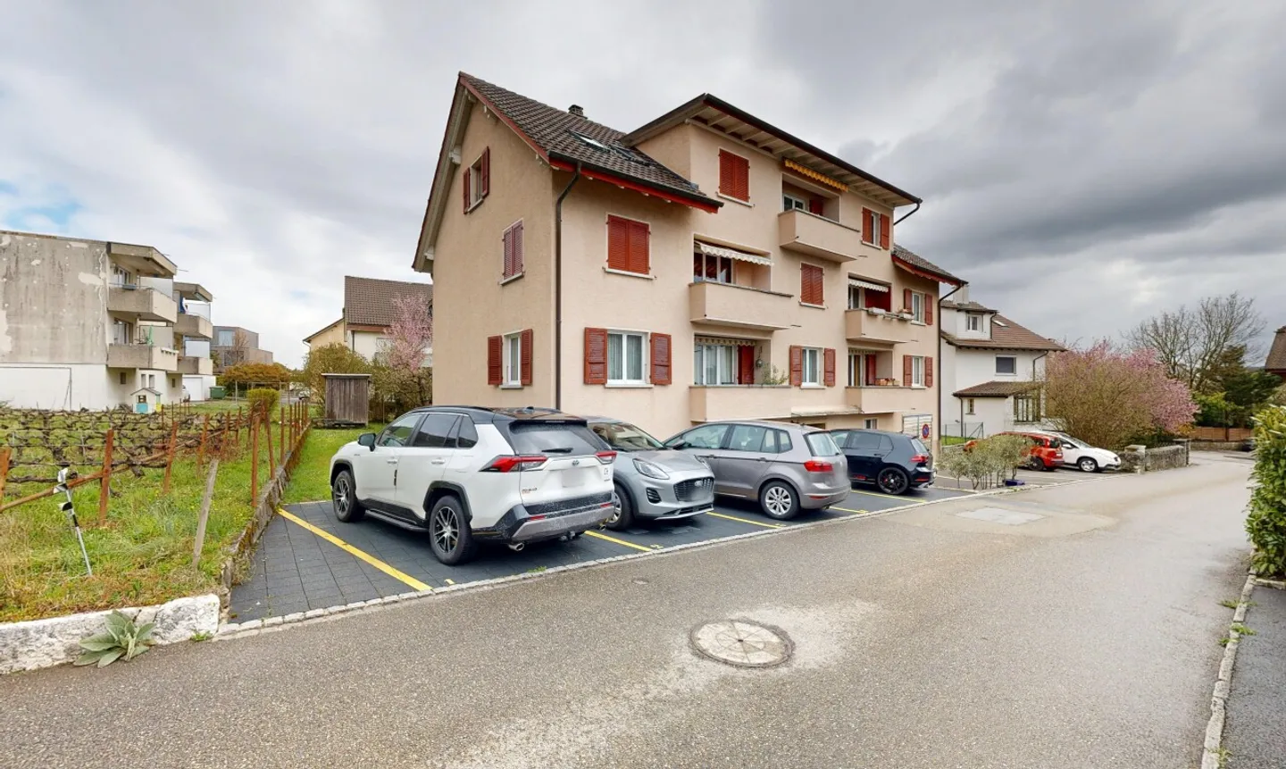 Yield property in La Neuville - Photo 1 of 11