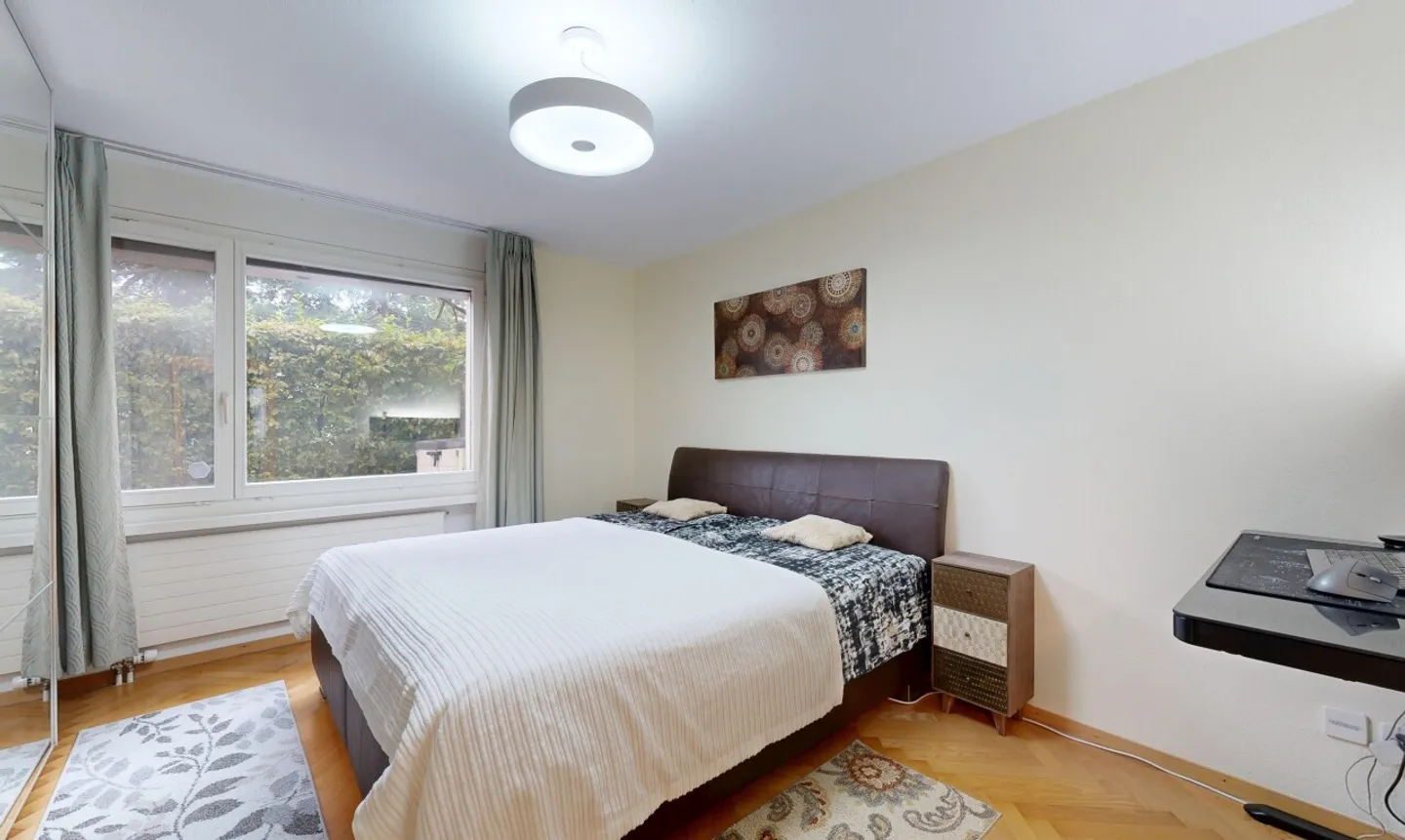 Appartement de jardin avec un potentiel énorme sur la Côte d'Or de Zurich - Photo 5 sur 11