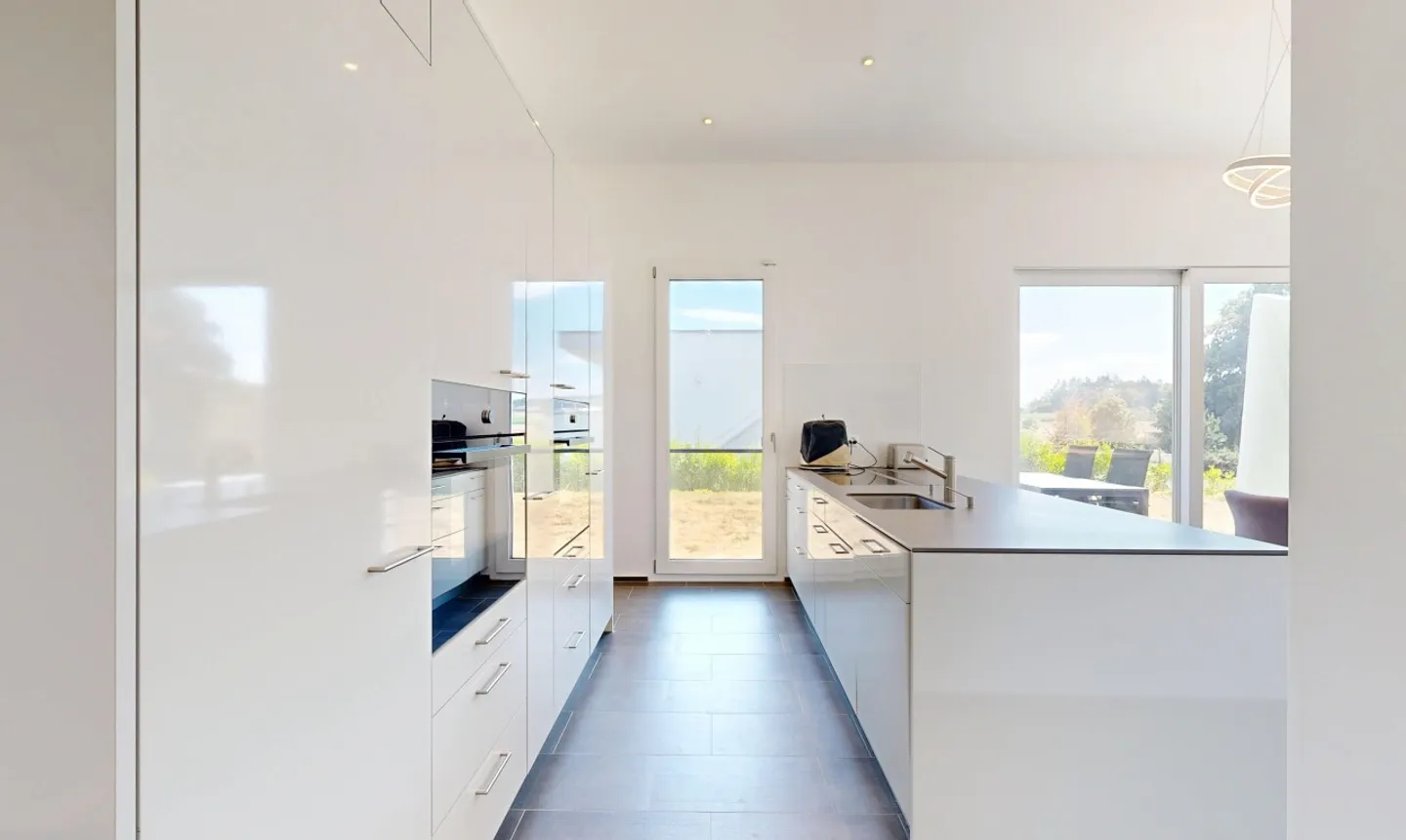 Superbe maison individuelle de 6.5 pièces  à Corminboeuf - Foto 5 von 11