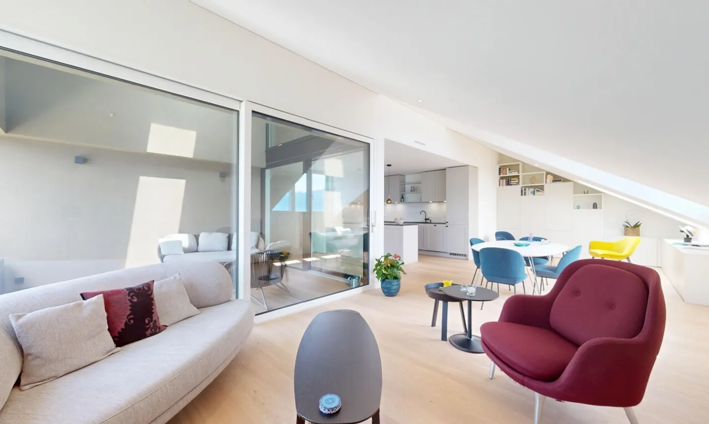 Stunning penthouse duplex with terrace and panoramic view - Photo 7 of 11