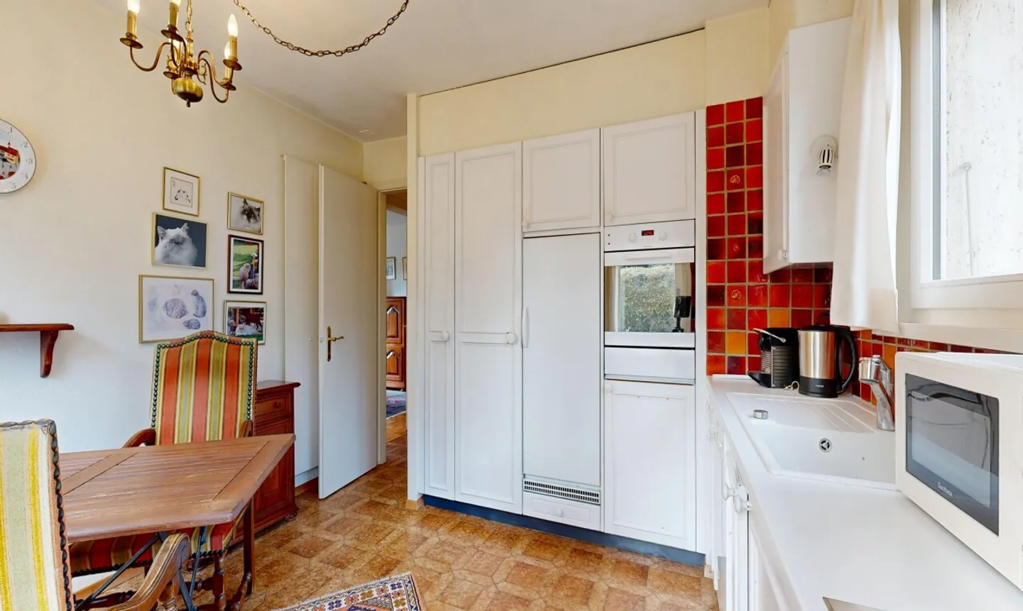 Individual villa with a view of the Alps and swimming pool, in the heart of Blonay - Photo 7 of 11