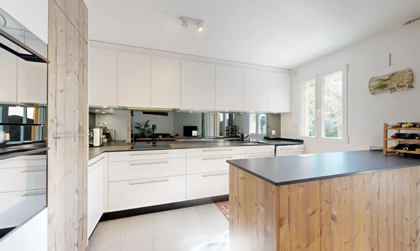 Villa luminosa con giardino nel cuore di Avenches - Foto 5 di 11