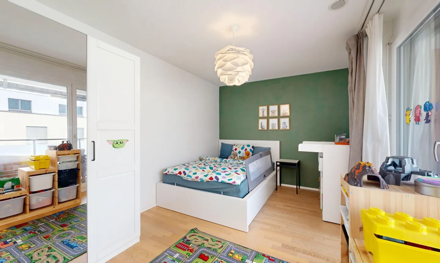Spacious Living in the Heart of Bülach - Photo 9 of 13