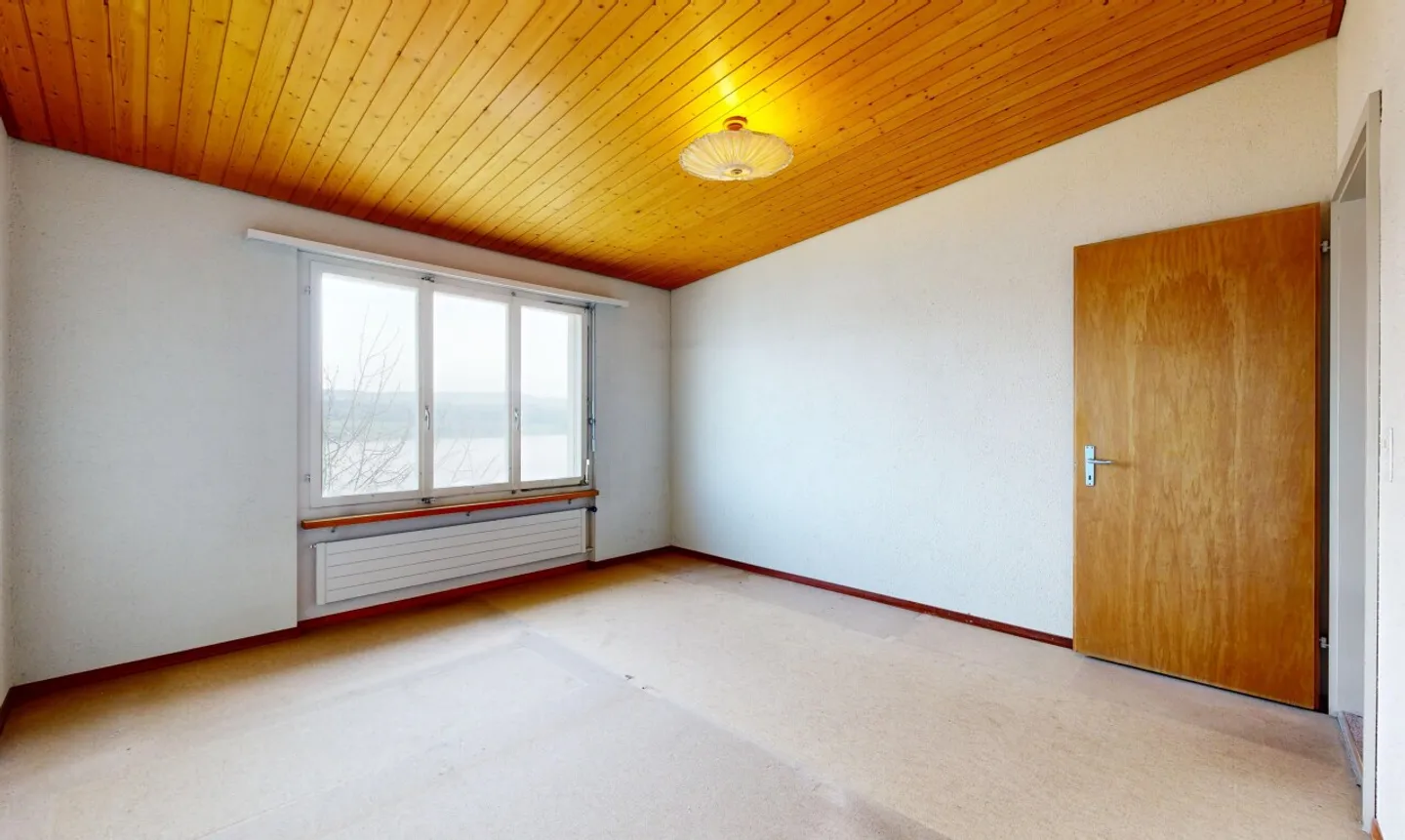 Freistehendes Einfamilienhaus mit unverbaubarer Seesicht - Foto 7 di 11