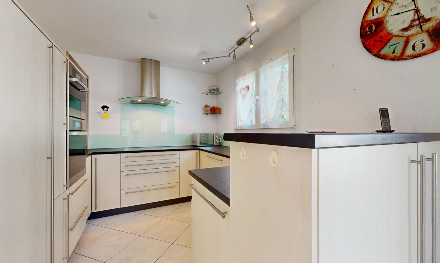 Casa unifamiliare idilliaca con paradiso del giardino - Foto 4 di 13