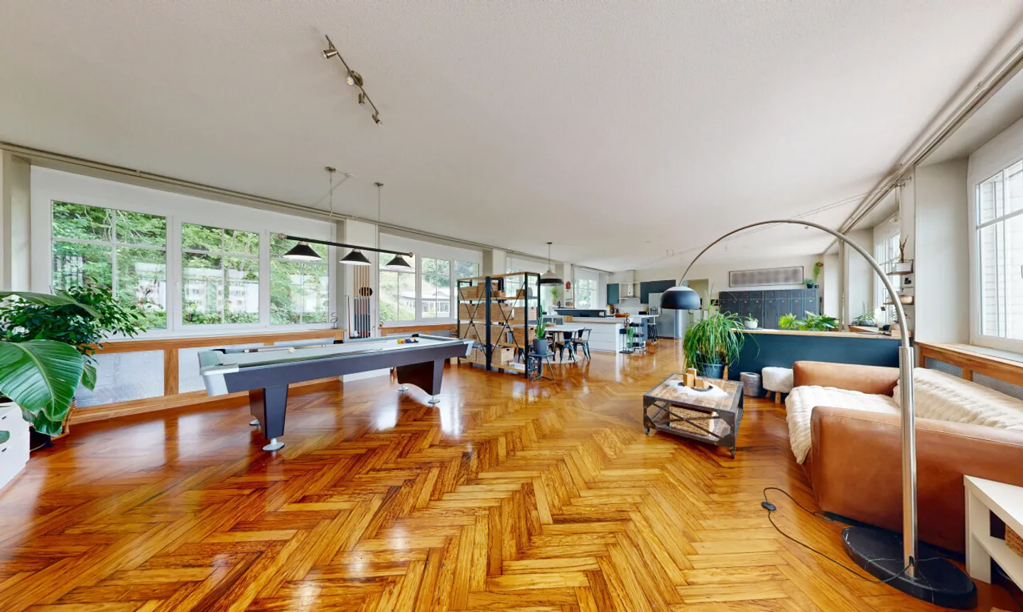 Exceptional 186 m² Loft: Unique Volumes and Total Modularity - Photo 5 of 11