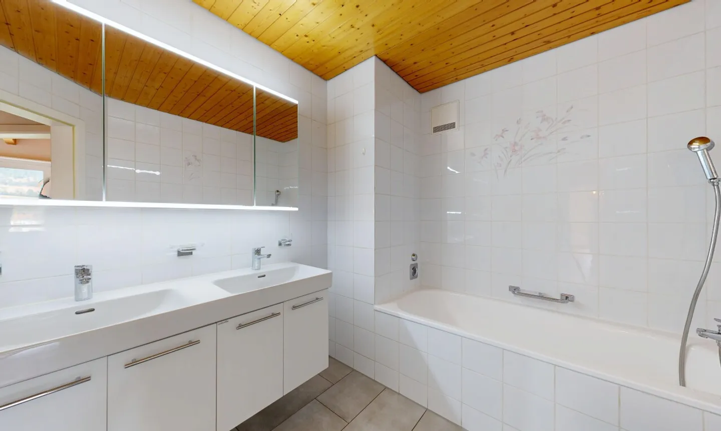 Wunderschöne 4,5-Zimmer-Wohnung - Foto 7 von 11