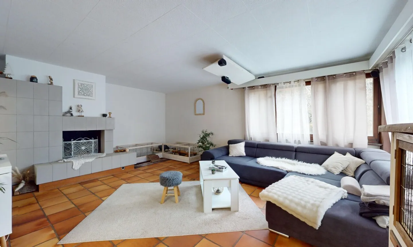 Casa Incantevole con Due Appartamenti - Foto 8 di 13