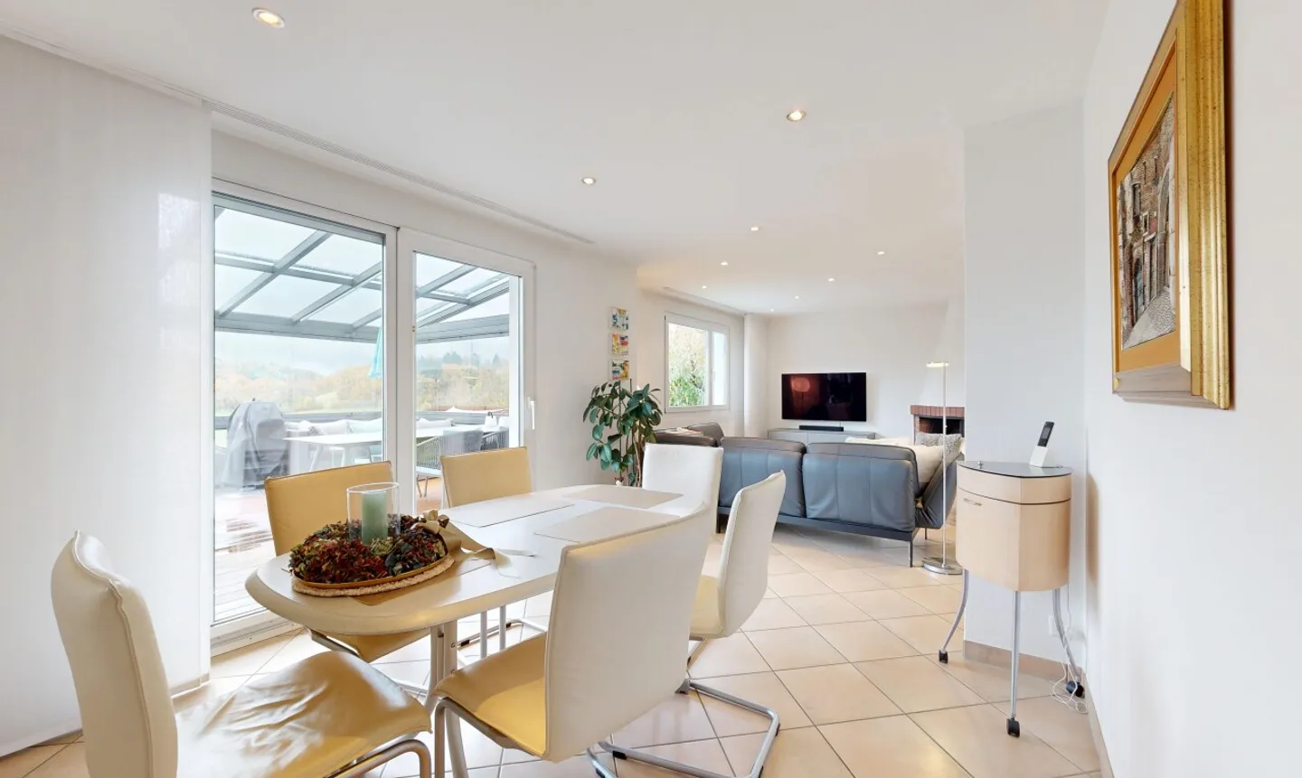 Luxuriöses Einfamilienhaus mit Aussicht - Foto 2 von 13