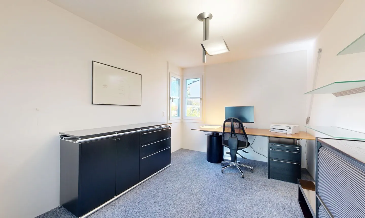 Attractive 5.5-room triplex apartment with private garden - Photo 10 of 11