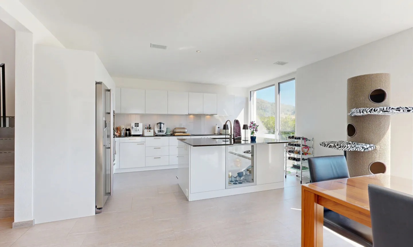 Modernes Zuhause mit unverbaubarer Weitsicht und viel Wohnkomfort - Foto 4 von 11