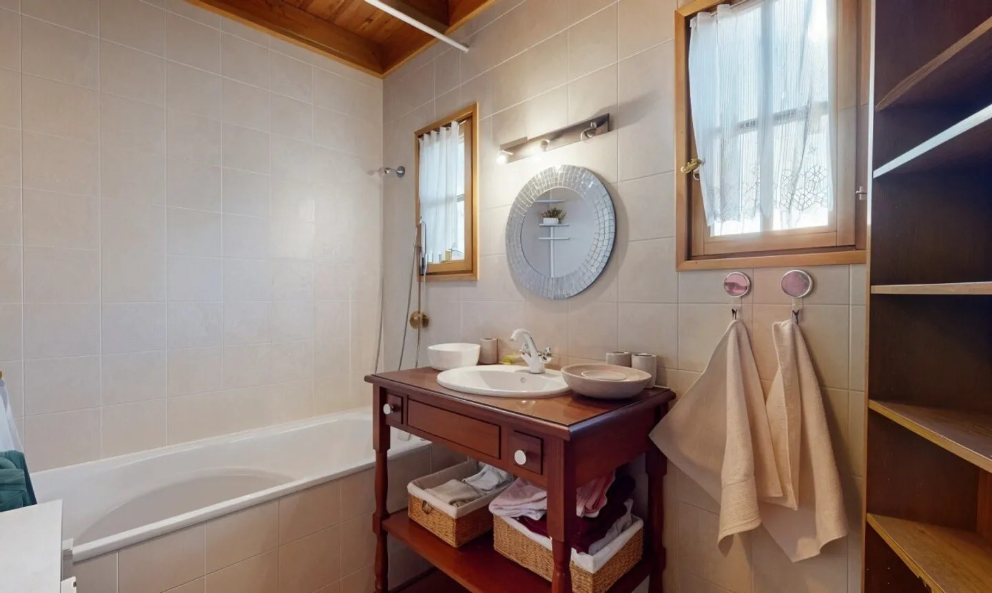 Chalet familiare con grande giardino - Foto 10 di 11