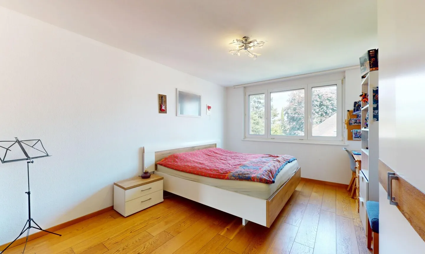 Appartamento ristrutturato di 4,5 locali con vista sul lago! - Foto 7 di 13