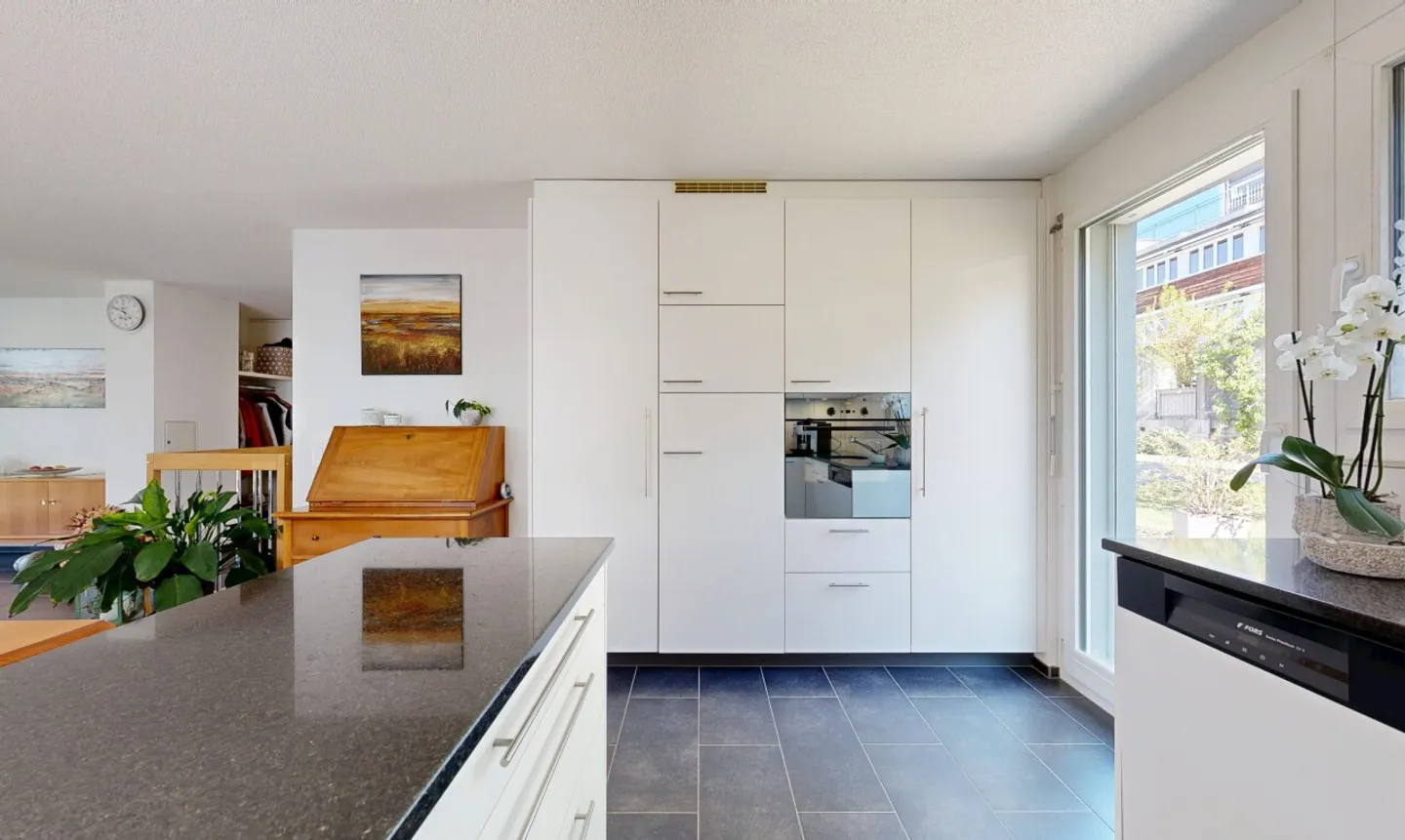 Moderne Gartenwohnung mit Terrasse - Foto 7 von 11