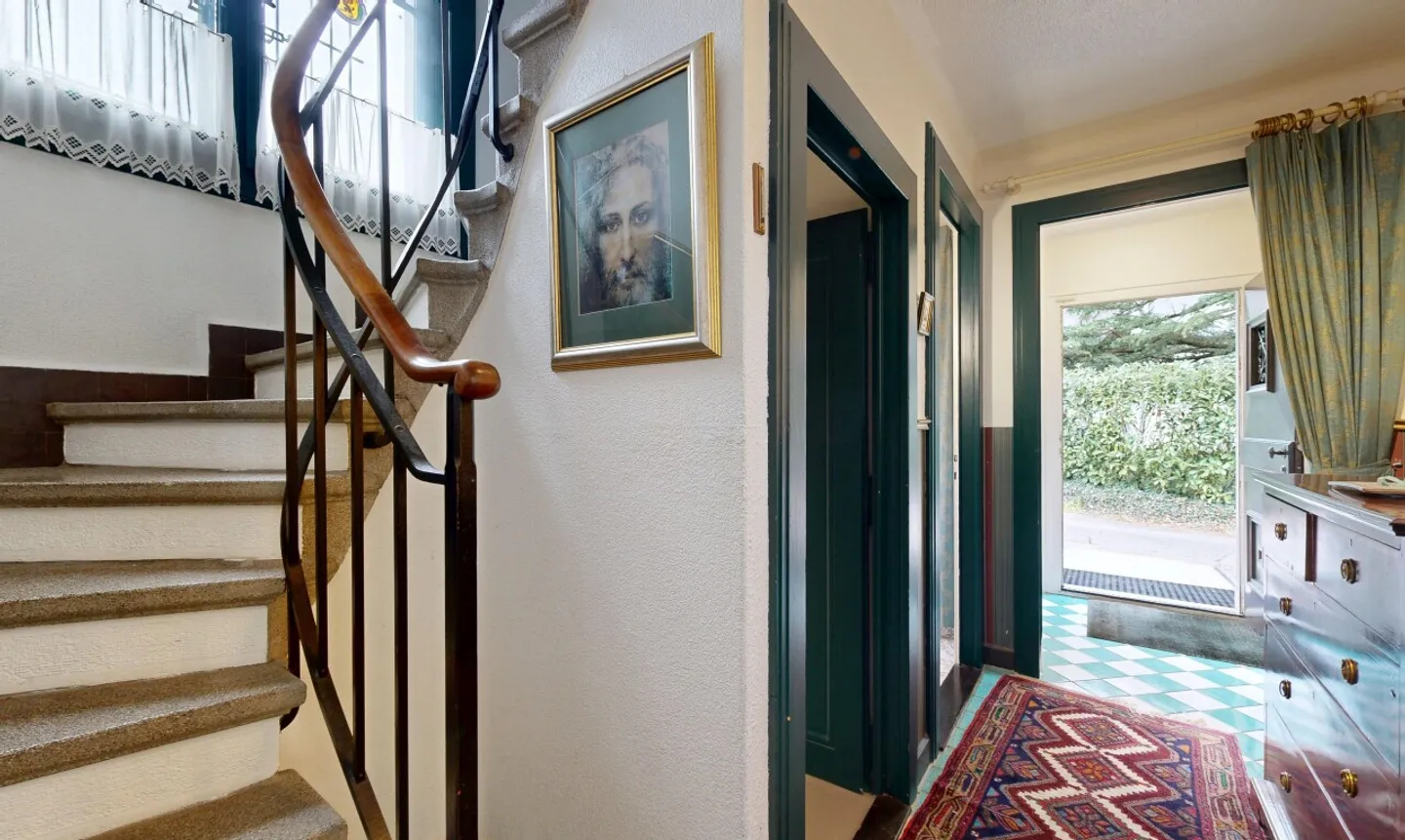 Casa con grande potenziale nel centro di Morges e alloggi indipendenti - Foto 7 di 11