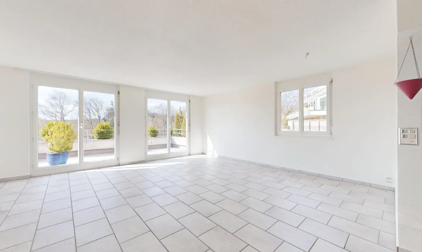 Grosszügige 5.5-Zimmer Terrassenwohnung in Düdingen - Photo 3 sur 13